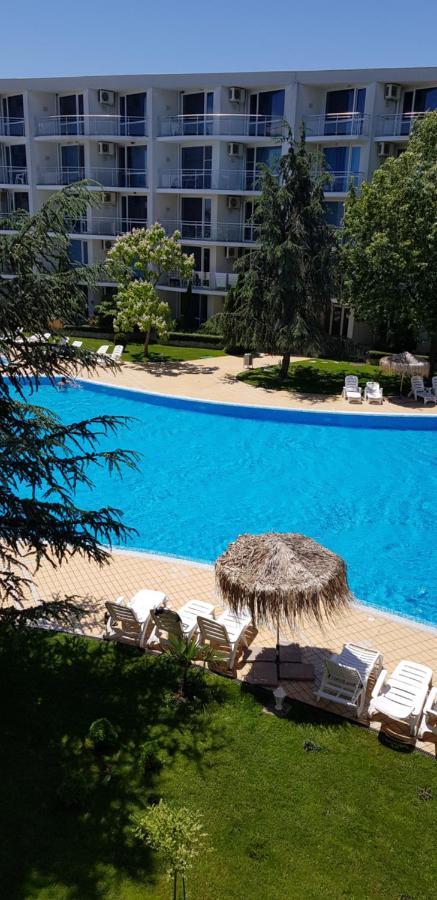 Apartment With Green Terrace Burgas City Exteriér fotografie